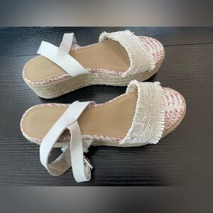 Chinese Laundry Espadrille Sandals Size 7